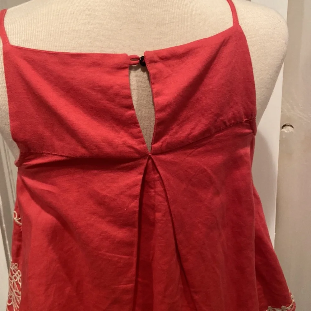 VanessaVirginia Anthro Pink Embroidered Eyelet Tank Top - Picture 3 of 5